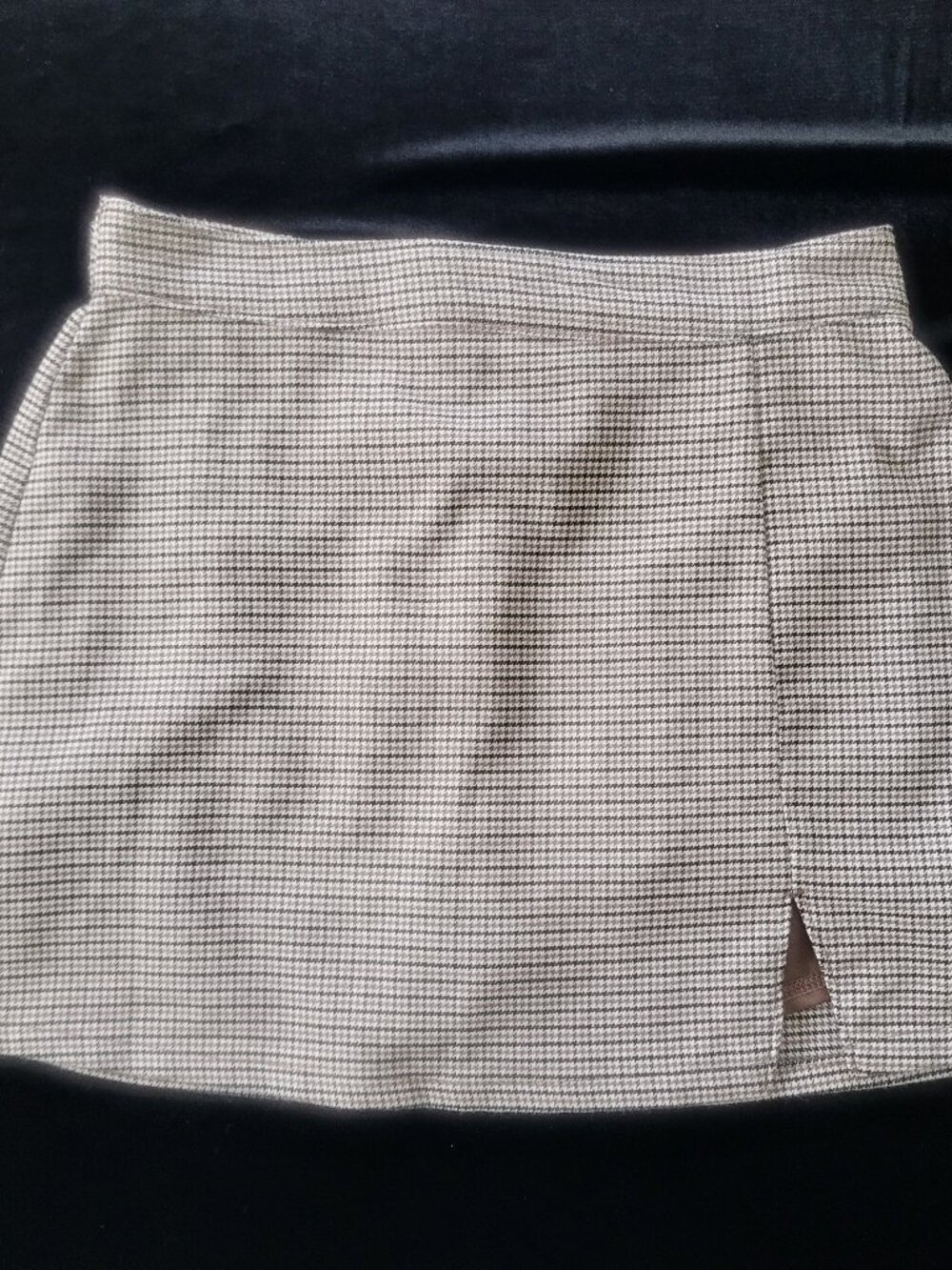 Hollister Ultra High Rise Plaid Mini Skirt Small Black Brown Back Zip Micro mini